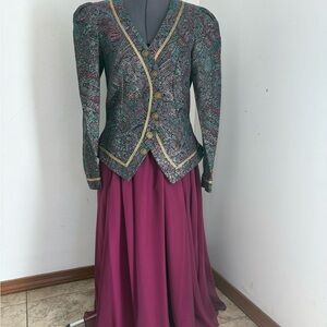 Vintage Cachet by Bari Protas Skirt Set